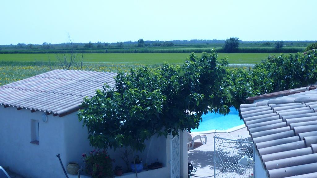 Soleil De Camargue Villa Arles Room photo